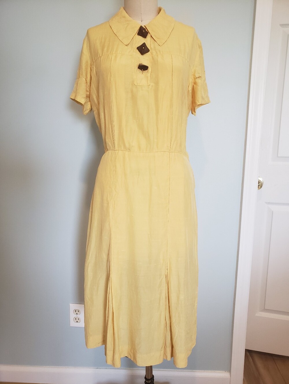 Rare Vintage 1930's Yellow Dress, M